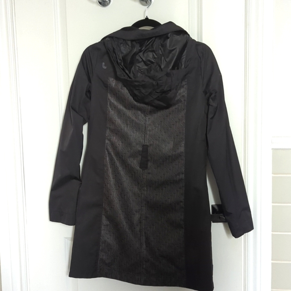 Lole long rain coat - Picture 3 of 10